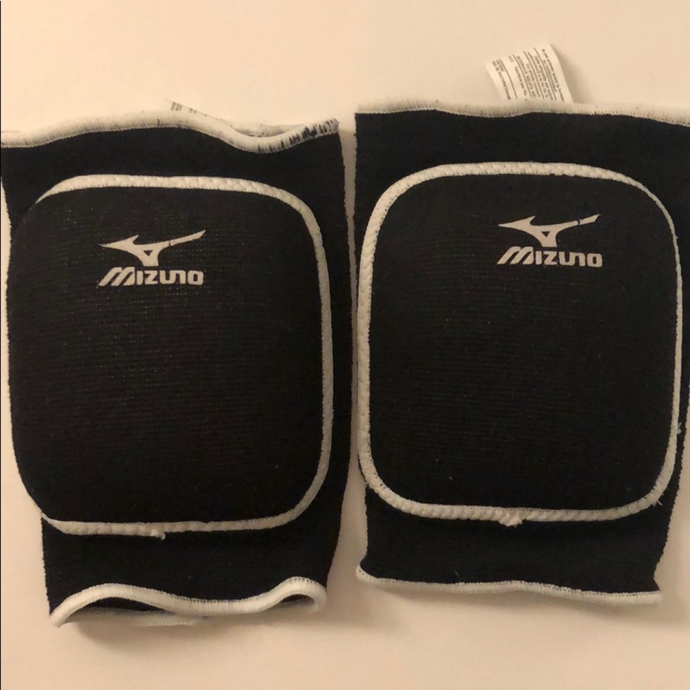 Mizuno Knee Pads (Volleyball)